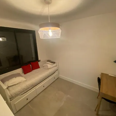 빌라 Bel Air - 240m2 - Freshly Completely Renovated - - Pool - No Party Allowed - No Bachelor-ette *