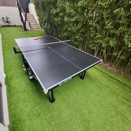 Bel Air - 240m2 - Freshly Completely Renovated - - Pool - No Party Allowed - No Bachelor-ette 빌라 *
