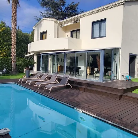 Bel Air - 240m2 - Freshly Completely Renovated - - Pool - No Party Allowed - No Bachelor-ette Cannes
